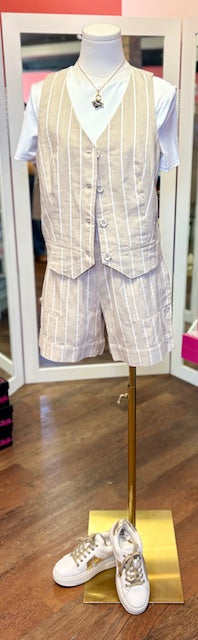 Tribal Short Safari