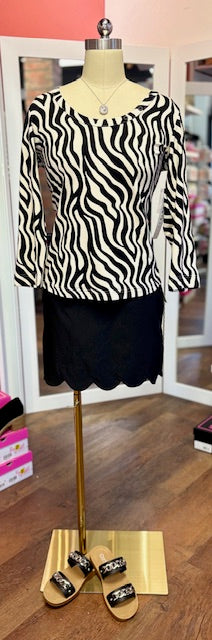 Tribal 3/4 Sleeve Print Top Canvas