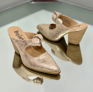 Corkys Knot Happen Gold