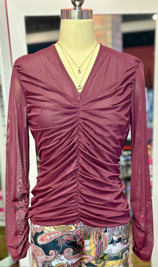 Isle Soho Top Cherry Mesh