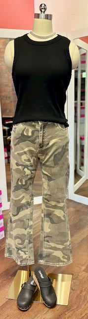KUT Kelsey Camo Pant
