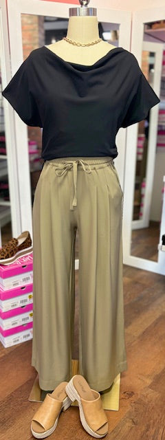 Lysse Mae Pleated Wide Leg Pant Olive