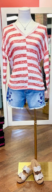 Tribal 3/4 sleeve Crew Neck Bayberry