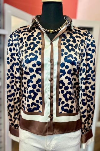 JoyJoy Leopard Border Top