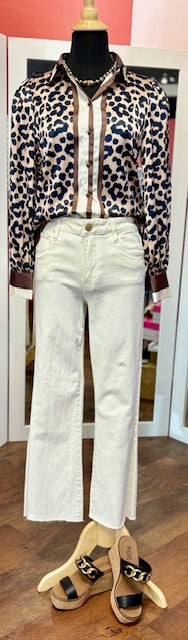 JoyJoy Leopard Border Top