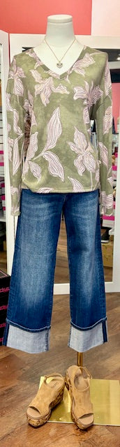 Tribal V-Neck Side Slits Spruce